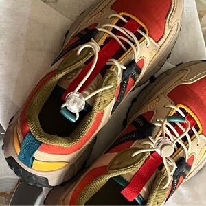 Zara Kids Sneakers - Red, Beige, and Green